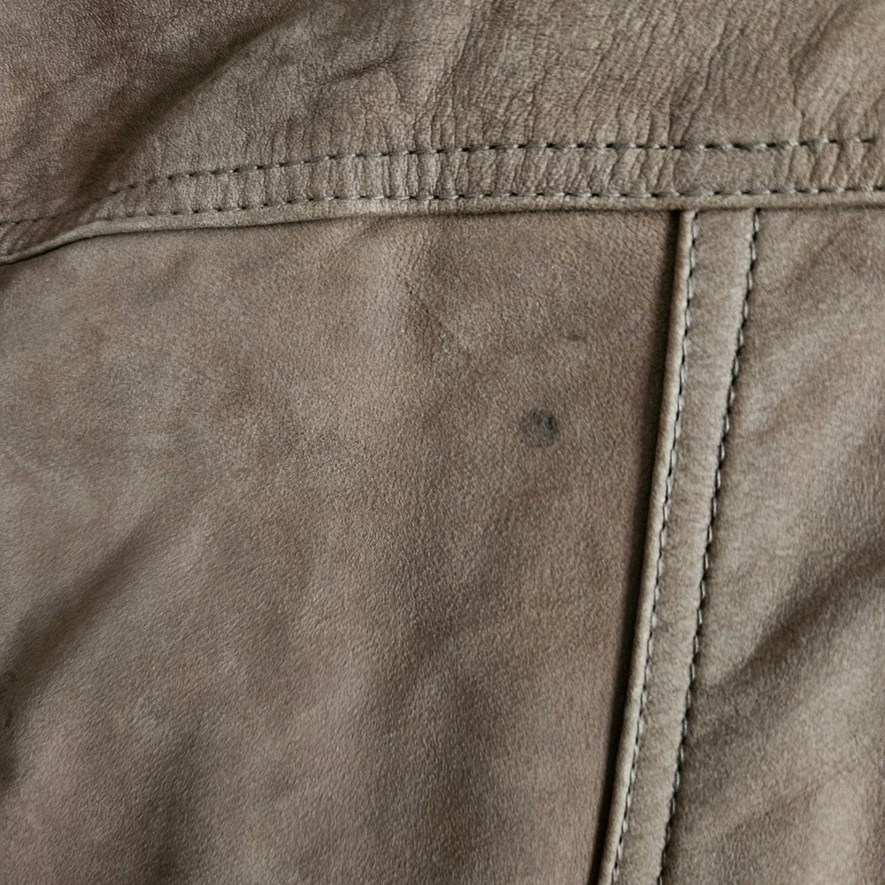 Orvis Mens Brown 100% Leather Suede Button Down Shirt Jacket Large Ecuador